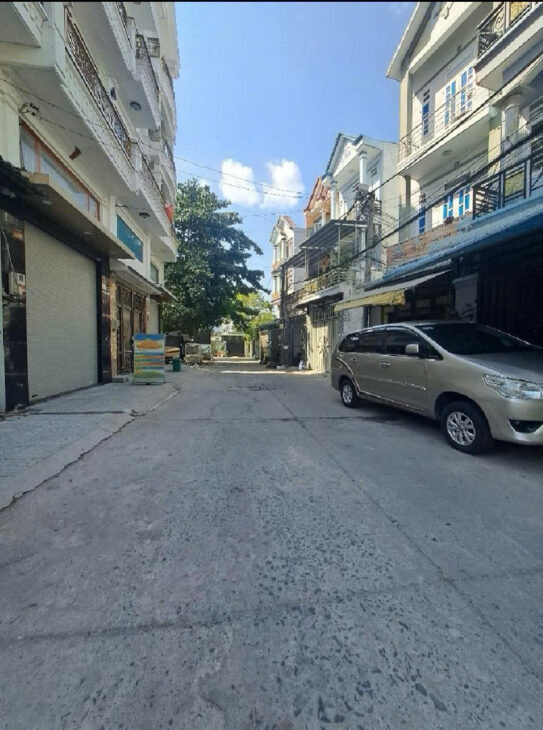 BÁN CĂN GÓC 2MT NGAY NGUYỄN THỊ BÚP QUẬN 12