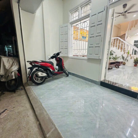 BÁN NHÀ 75 VĨNH HƯNG HOÀNG MAI – GẦN Ô TÔ – NGÕ RỘNG – NHÀ ĐẸP