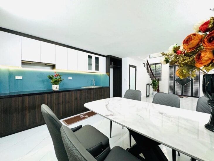 Bán nhà 3 tầng, 40m², Minh Khai, Hai Bà Trưng, 4.8 tỷ, sổ đỏ