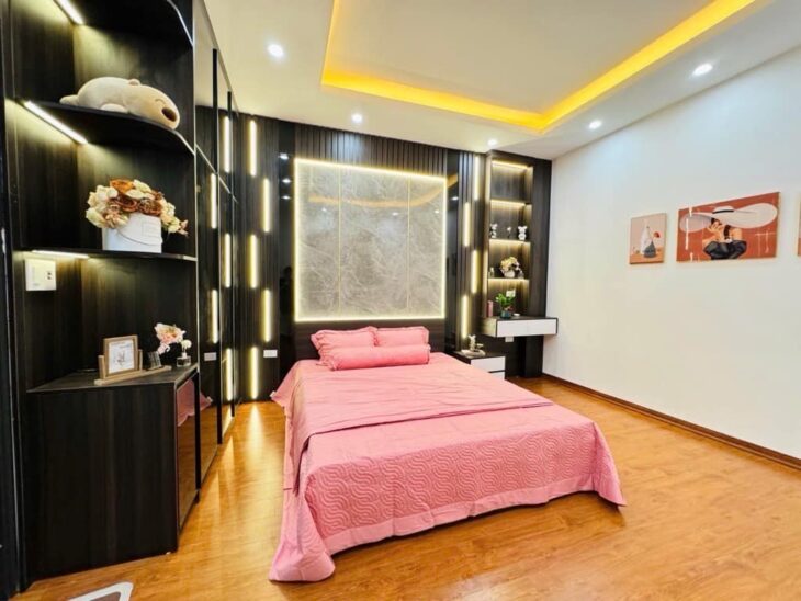 Bán nhà 3 tầng, 40m², Minh Khai, Hai Bà Trưng, 4.8 tỷ, sổ đỏ