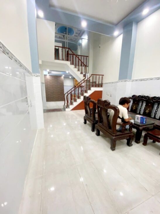 NHÀ MẶT TIỀN 5 TẦNG 72M2, ĐƯỜNG 475, PHƯỚC LONG B Q9, 6.9Tỷ.