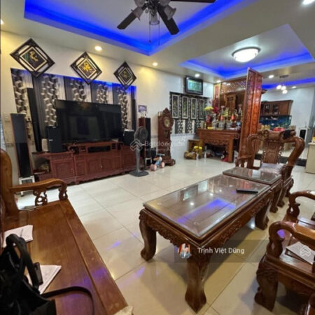 Nhà QL 13 đẹp ở luôn, KCBT, 80m2, HXH, cạnh KĐT Vạn Phúc , 5tỷ4