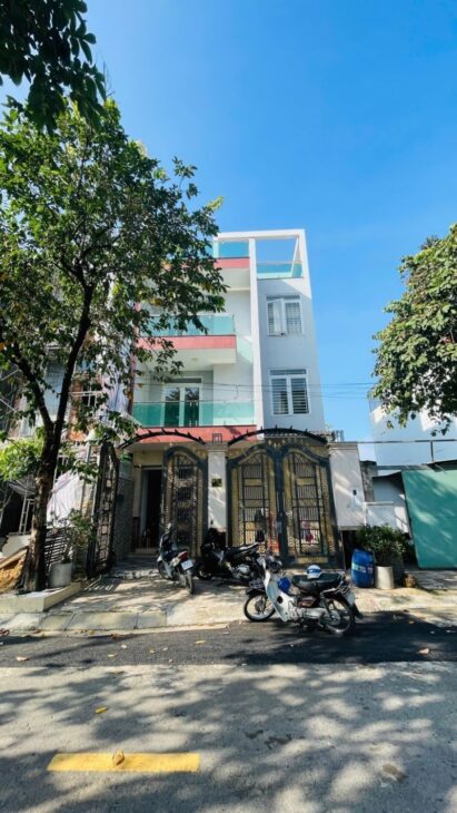 NHÀ HXH 4 TẦNG 130M2, ĐƯỜNG 4, BÌNH CHIỂU THỦ ĐỨC, 10.9TỶ.