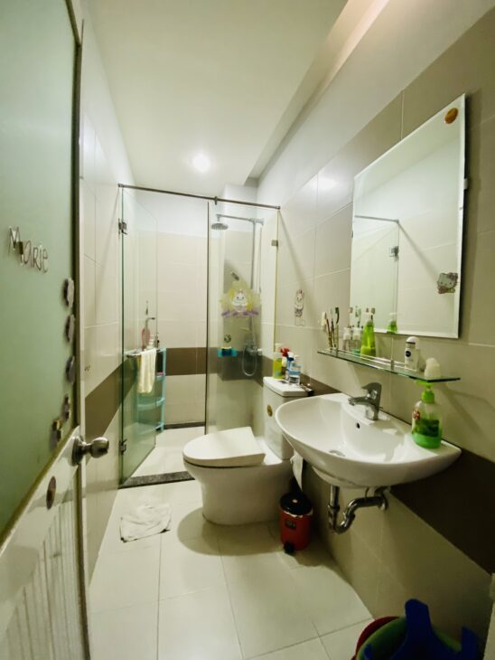 Nhà NGUYỄN ĐÌNH CHIỂU, 3 tầng, 3 phòng, 7.6 tỷ tl.