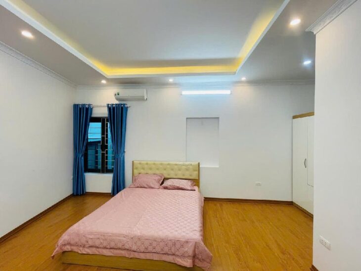 NHÀ ĐẸP LUNG LINH – 2 MẶT THOÁNG TRƯỚC SAU – 30M RA NGUYỄN TRÃI – HIẾM NHÀ BÁN- ĐẦY ĐỦ NỘI THẤT.