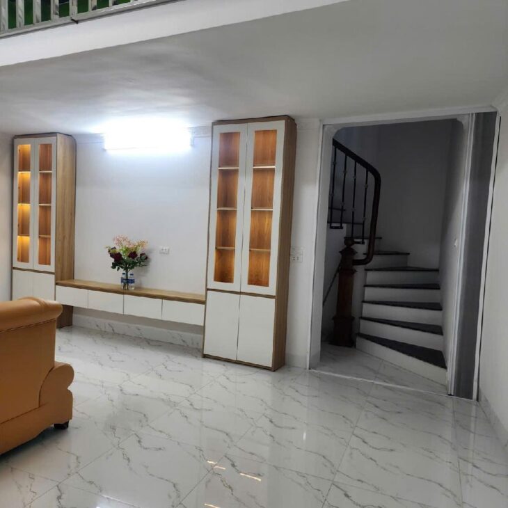 NHÀ ĐẸP LUNG LINH – 2 MẶT THOÁNG TRƯỚC SAU – 30M RA NGUYỄN TRÃI – HIẾM NHÀ BÁN- ĐẦY ĐỦ NỘI THẤT.