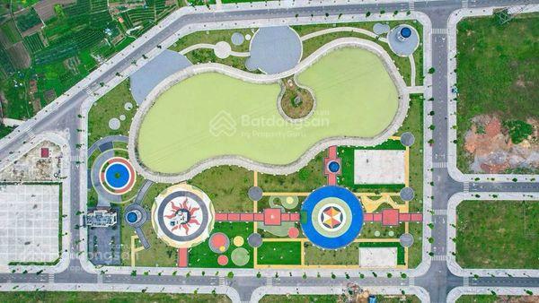 Cần bán lô đất ngoại giao làn 2 đường Nguyễn Thị Minh Khai dự án Tấn Đức Central Park giá rẻ!