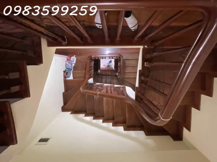 Bán nhà Trung tâm Đống Đa 4 tầng 87 m2 , MT 5,3m, ô tô tránh nhau 20m, full nội thất, nở hậu, sổ