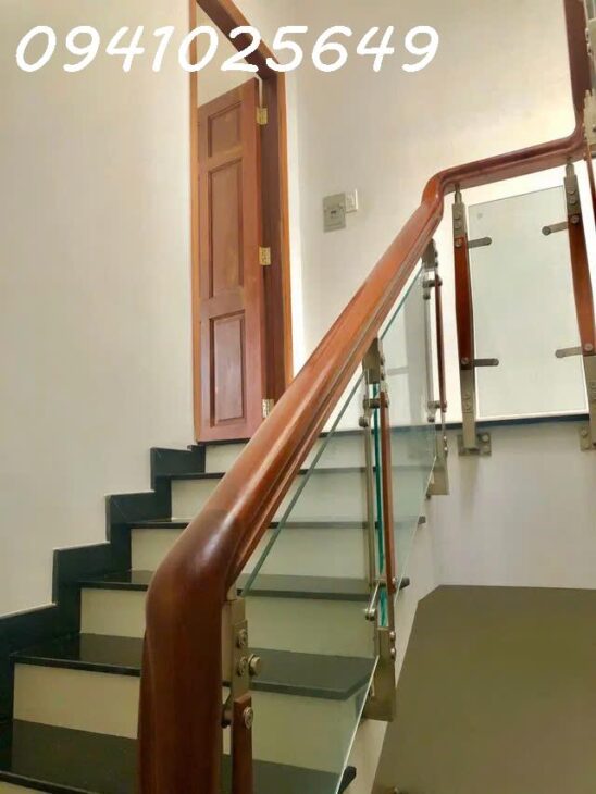 Bán căn nhà 123m2 mặt tiền đường Dương Văn Cam Phường Linh Tây, Thủ Đức, 13 tỷ