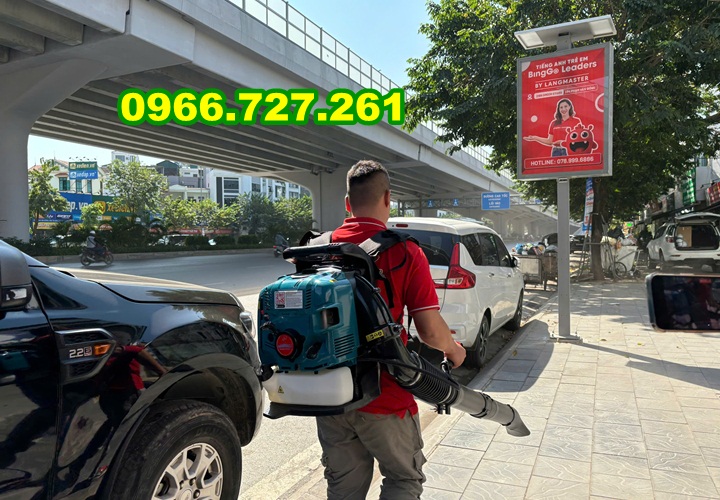 Máy thổi lá cây, thổi bụi chạy xăng 4 thì Kawasaki TK85