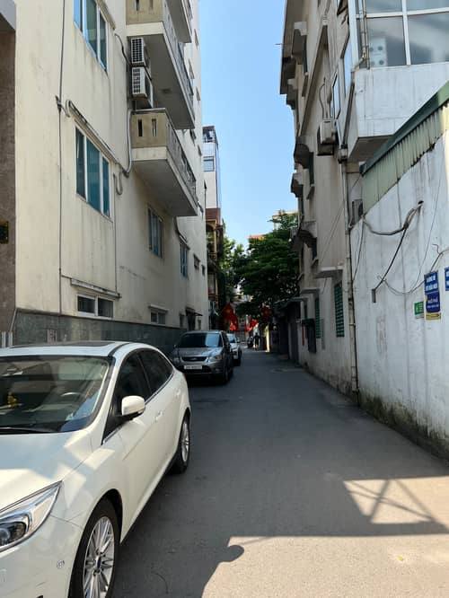 Nhà tại ngõ thông giữa Lê Trọng Tấn và Hoàng Văn Thái, vị trí đẹp, cách ngõ ô tô tránh chỉ 10m,