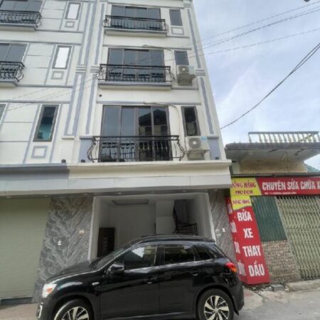 MẶT PHỐ KINH DOANH, MẶT TIỀN LÝ TƯỞNG, Ô TÔ PHI ẦM ẦM, NHÀ MỚI KINGKONG, TẶNG NỘI THẤT