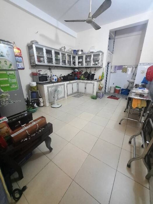 Mặt tiền Đặng Thúc Liêng 3.9×14, 5 tầng, chỉ 8 tỷ 5