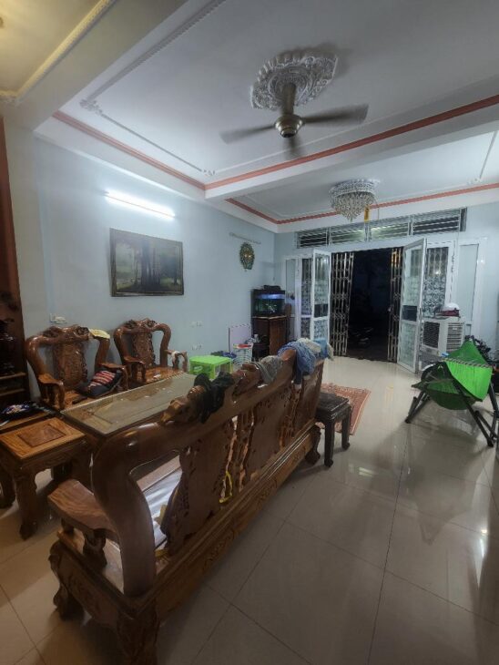 CƠ HỘI SỞ HỮU NHÀ KHU PHÂN LÔ VỈA HÈ, MẶT TIỀN 5M, GIÁ TỐT NHẤT – CHỦ CẦN BÁN GẤP!