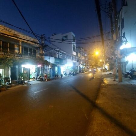 Mặt tiền kinh doanh Ba Đình 3.5×8 chỉ 5 tỷ 95