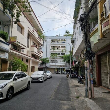 MẶT TIỀN TRUNG TÂM Q4 DƯỚI 179 TRIỆU M2