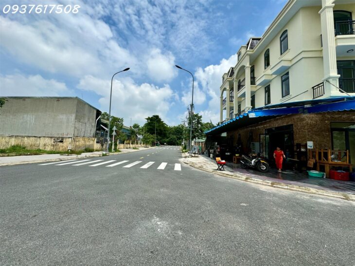 Đất Phú Chánh – Tp.Tân Uyên Mặt Tiền Đường ĐX 16m Vị Trí Kinh Doanh Buôn Bán.