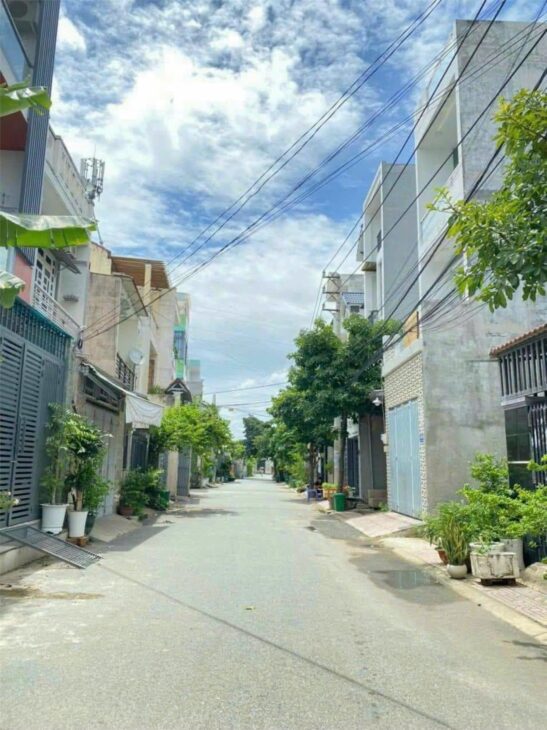 Lô đất rẻ nhất Samsung Village, Bưng Ông Thoàn, Phú Hữu, DT 51,6m2 giá 3,15 tỷ – LH 0911242789