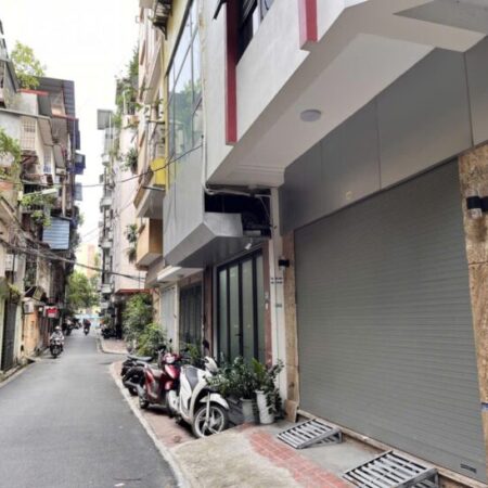 Liễu Giai Ba Đình – diện tích rộng – khu VIP – ô tô vào nhà – 18 tỷ