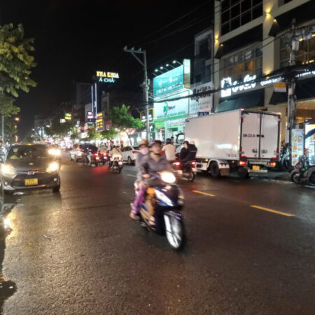 Bán nhà mặt tiền 3 tầng 9x35m giá 27,3 tỷ Đường Nguyễn Ảnh Thủ