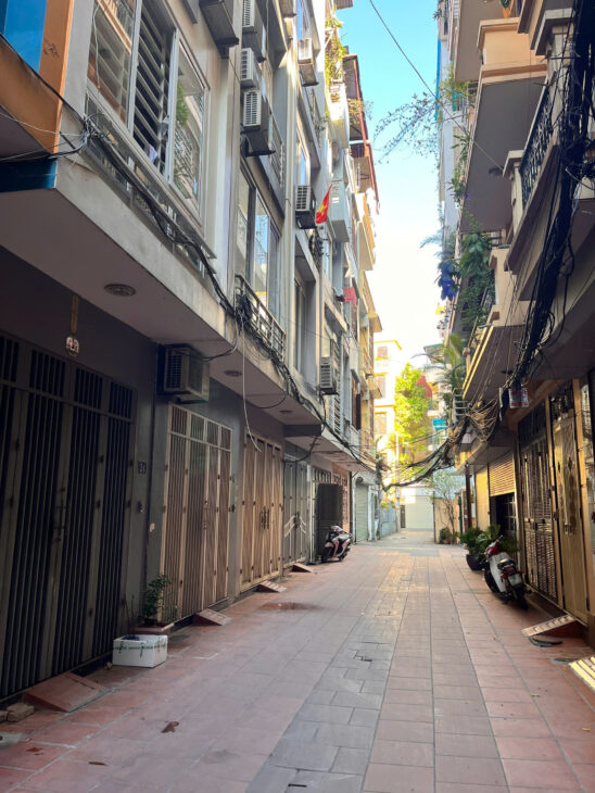 Đào Tấn Ba Đình – Nhà đẹp ở ngay – ô chờ thang máy – 54m chỉ 11 tỷ