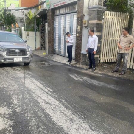 CẦN BÁN NHÀ MẶT TIỀN ĐƯỜNG SỐ GẦN LÊ VĂN VIỆT, TRƯƠNG VĂN HẢI – TIỆN RA NGÃ TƯ THỦ ĐỨC, ĐÌNH PHONG