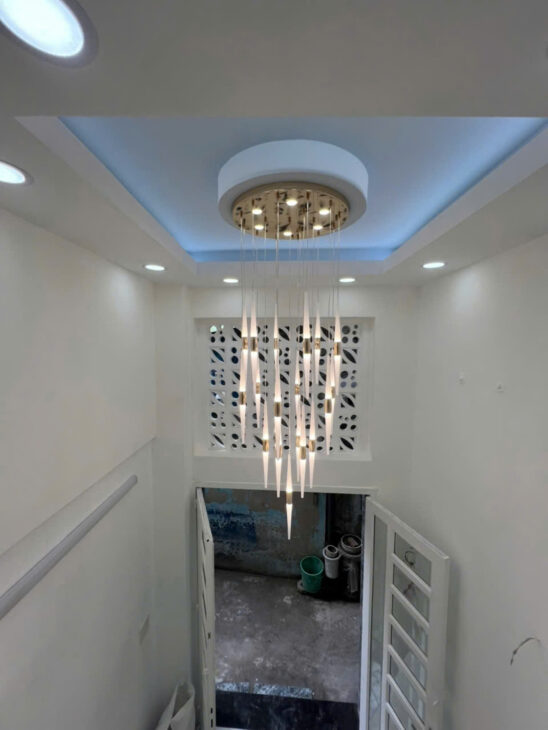 SÁT MẶT TIỀN HOÀNG DIỆU -VĨNH KHÁNH Q4 ĐÚC 3 TẤM CÓ 2 TỶ