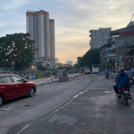 BÁN NHÀ NGÔ THÌ SỸ – PHÂN LÔ VỈA HÈ OTO TRÁNH _ MẶT TIỀN RỘNG GIÁ 14.5 TỶ