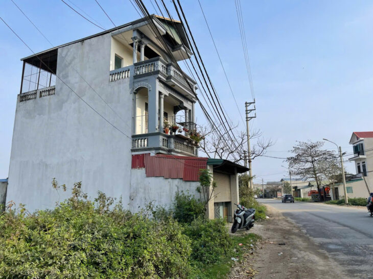 Tìm chủ mới cho e gái – nhà lô góc, 91,1m2 ở luôn bám tỉnh lộ 421b, kinh doanh đỉnh chỉ nhỉnh 2 tỷ