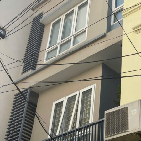 Bán nhà Nguyễn Lương Bằng chỉ nhỉnh 12 tỏi có ngay nhà 63m2,3 ngủ đủ công năng, cách vài bước chân