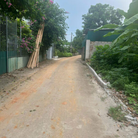 bán 72m đất xã đông phương yên ngay ql6 chỉ 1,x tỷ 0967594106