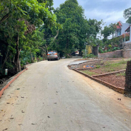 bán đất TT chúc sơn – đường xe tải 35,9m giá chỉ 2,x tỷ 0967594106