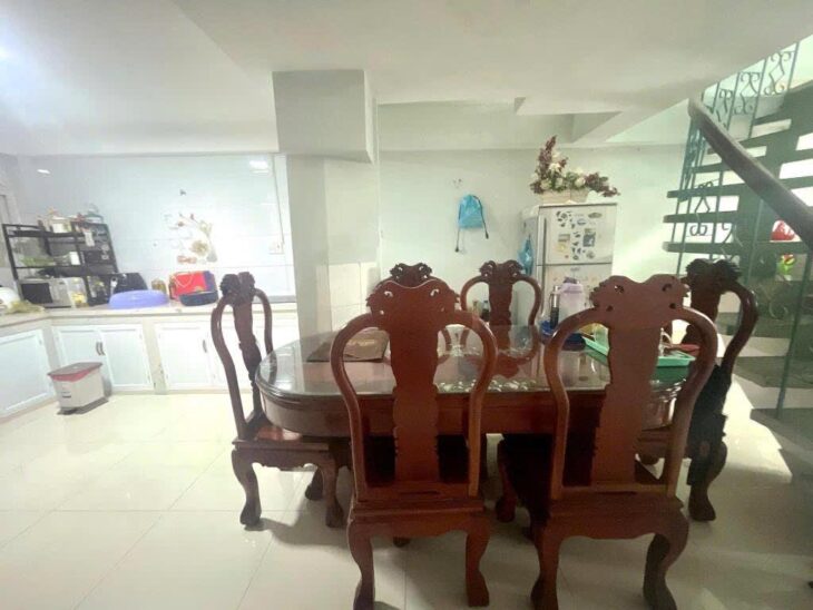 Bán nhà HXH 7m, P24 Bình Thạnh, 3.95mx14.5m, 4tầng, chỉ nhỉnh 9 tỷ.