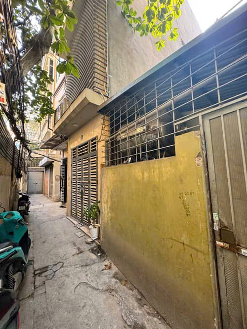 Bán nhà cấp 4 cực Đẹp và Hiếm gần Phố tại ngõ 64 Vũ Trọng Phụng