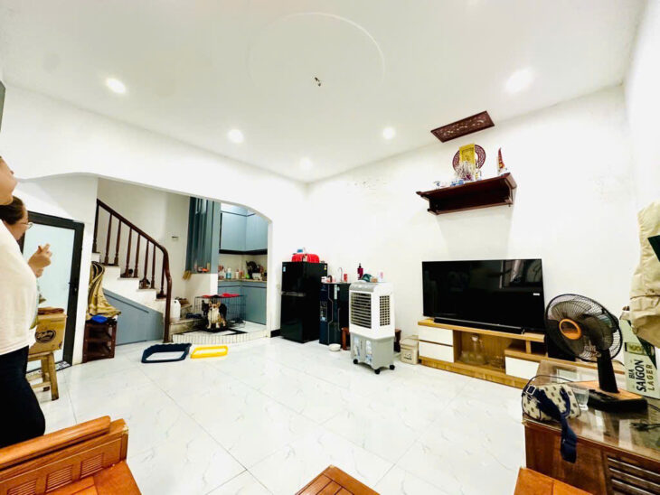 HÀNG HIẾM PHÚC LỢI – NHÀ ĐẸP 32Mx 2 TẦNG – 15m RA Ô TÔ – GẦN TRƯỜNG – GẦN CHỢ