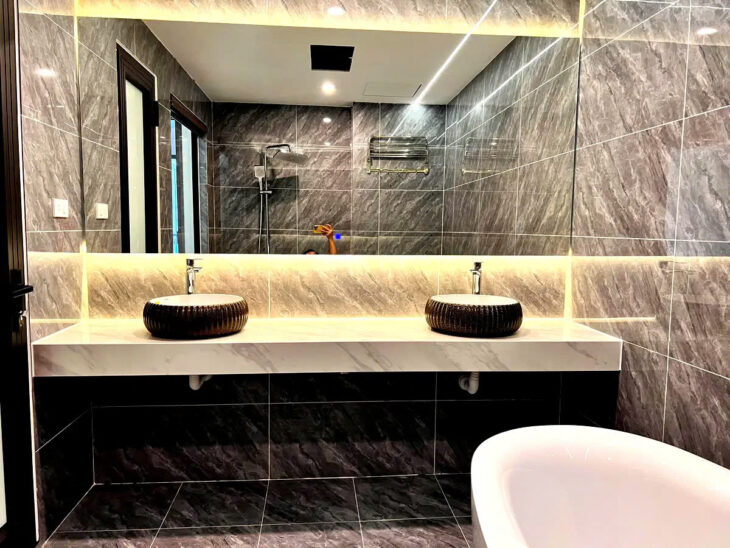 CHÍNH CHỦ BÁN NHÀ NGỌC THỤY- LONG BIÊN, 75M2, 6 TẦNG, THANG MÁY, ĐẸP MỚI, NGÕ 3M, 11.5 TỶ.