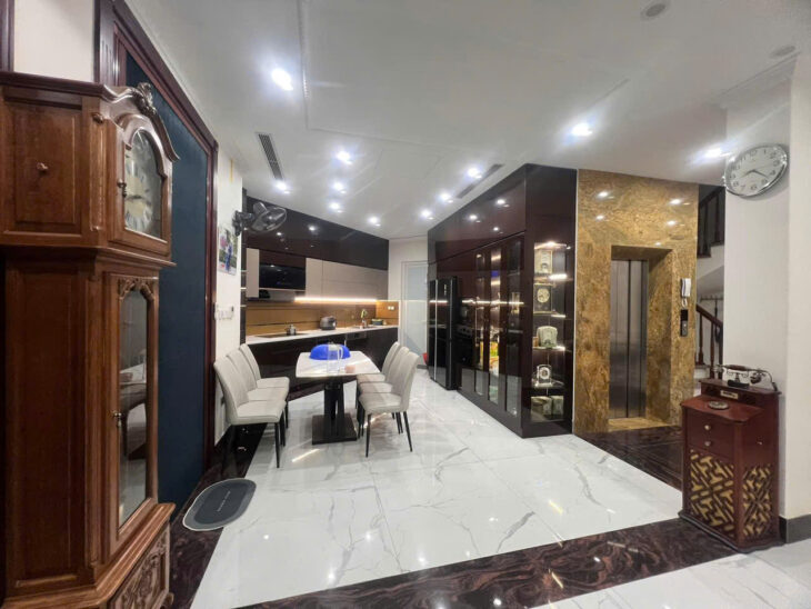 BÁN NHÀ ĐƯỜNG BƯỞI BA ĐÌNH – GẦN PHỐ, MT RỘNG VỪA Ở VỪA KD- 52MX7 TẦNG GIÁ 11,45 TỶ.