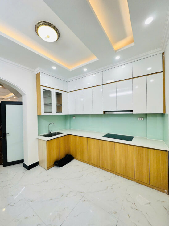 BÙI XƯƠNG TRẠCH 36M2 X 4 TẦNG NHÀ MỚI KINH KOONG – Ô TÔ ĐỖ CỬA – KHÁCH MUA VỀ Ở LUÔN – NGÕ THÔNG