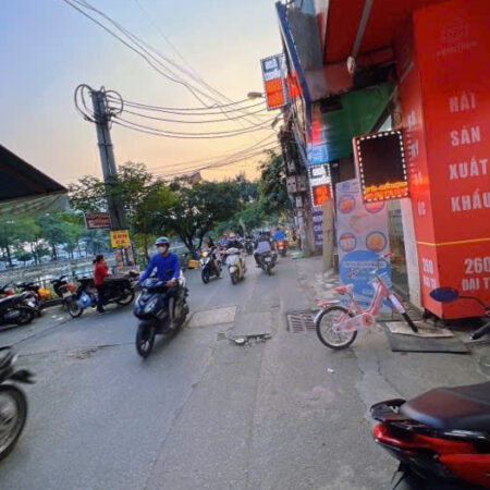 BÁN NHÀ MẶT PHỐ ĐẠI TỪ Ô TÔ VÀO NHÀ VỊ TRÍ VIP NHÀ XÂY 5 TẦNG