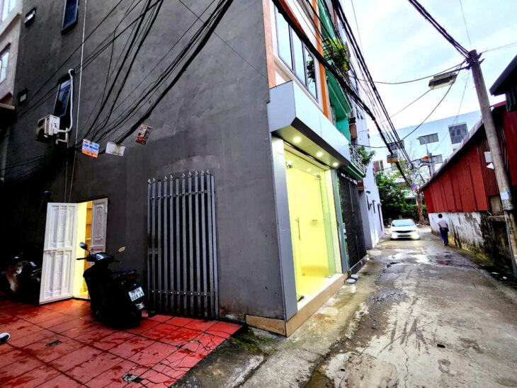 NHÀ ĐẸP, Ô TÔ ĐỖ CỬA BÁT KHỐI – LONG BIÊN, 31M2, 4 TẦNG,MT 3.5M, 5.2 TỶ.