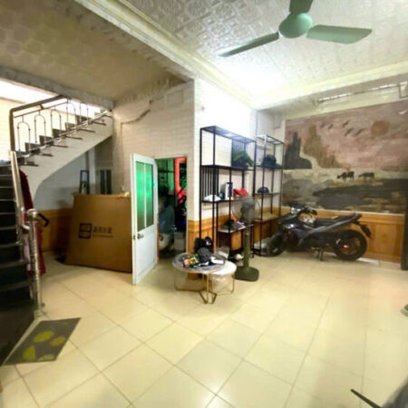 Vân Đồn 43m , 4,4 tỷ vài bước ra mặt đường ô tô tránh