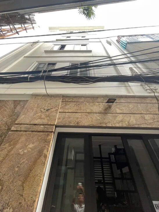 BÁN NHÀ PHỐ HOÀNG NHƯ TIẾP- LONG BIÊN,51M2, 5 TẦNG, MT 7M, 10.6 TỶ.KINH DOANH.