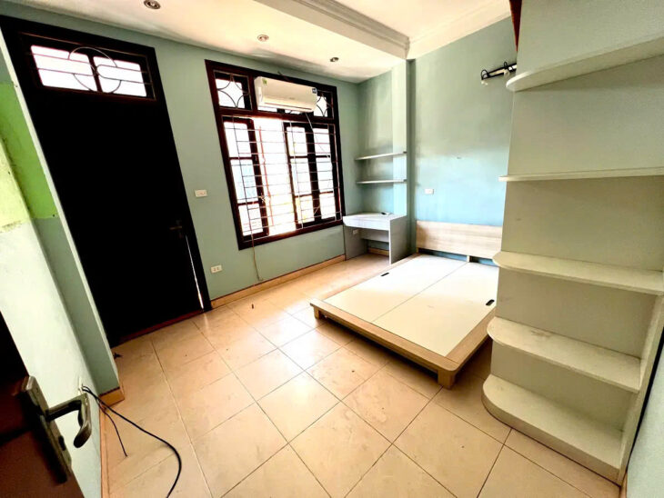 BÁN NHÀ PHỐ NGỌC TRÌ- LONG BIÊN, 50M2,4 TẦNG, MẶT TIỀN 4.2M, 7.2 TỶ.