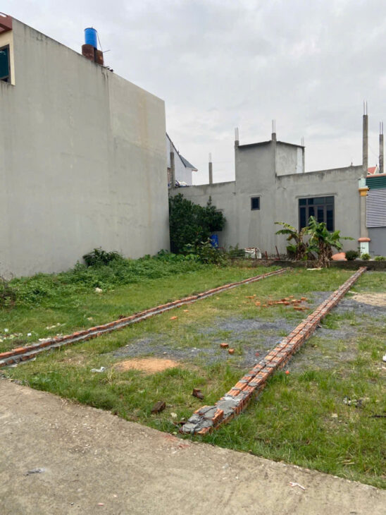cc gửi bán 59,9m xã phú nghĩa sát khu cồng cách ql6 400m đường thông