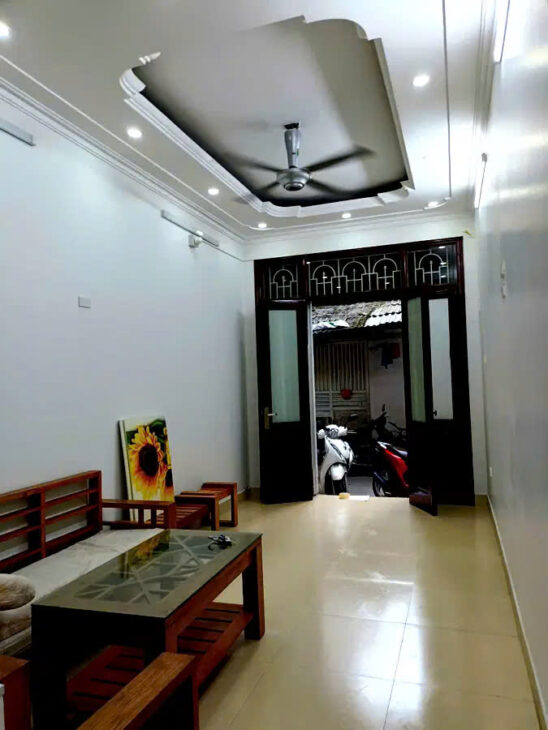 NHÀ ĐẸP, KHU PHÂN LÔ QUÂN ĐỘI NGỌC THỤY- LONG BIÊN 36M2,4 TẦNG, MT 3M,6.5 TỶ.Ô TÔ ĐỖ CỔNG.