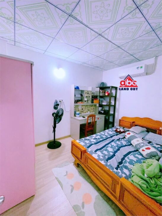 NP999 nhà 1 trệt 1 lầu, kết cấu kiên cố phù hợp mua đầu tư làm văn phòng, ở gia đình