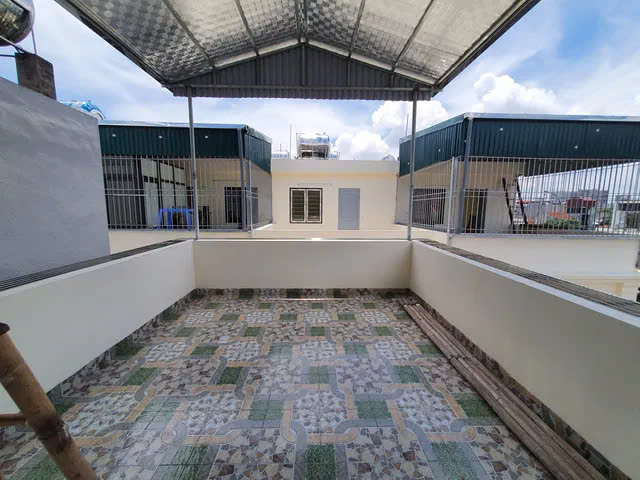 BÁN NHÀ RIÊNG PHỐ NGỌC THỤY VIEW HỒ, 41M2, 5 TẦNG, MT 6M, 5.8 TỶ.LONG BIÊN.