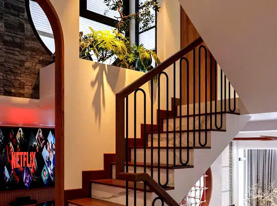 NHÀ ĐẸP- MỚI PHỐ BÁT KHỐI- LONG BIÊN 31M2, 5 TẦNG, MẶT TIỀN 4.9M.4.4 TỶ.