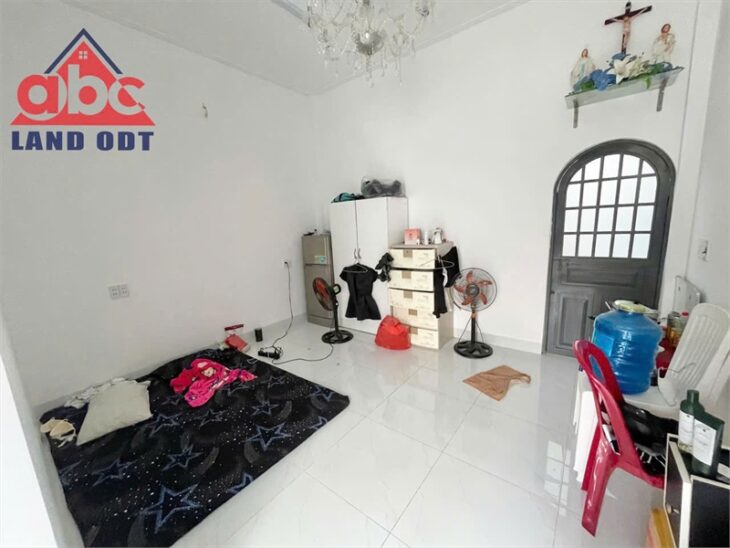 NP870 hạ giá bán nhanh nhà mặt tiền hẻm kinh doanh , khu xóm đông đúc, dân cư đông
