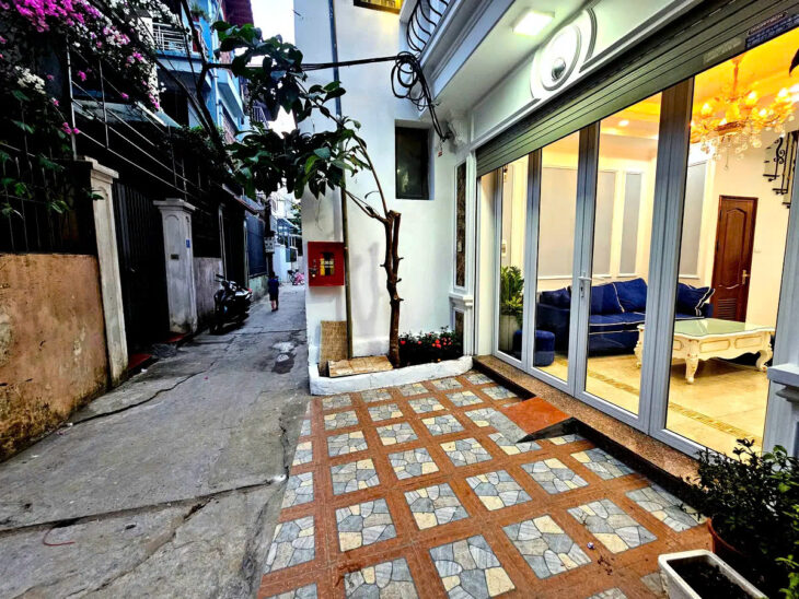 BÁN NHÀ RIÊNG PHỐ BÁT KHỐI- LONG BIÊN, 40M2, 4 TẦNG, MT 4M, 6.25 TỶ.